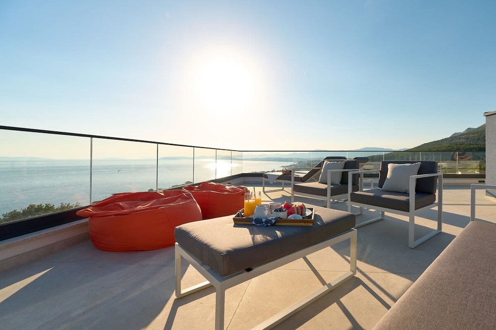Villa Sunset - Luxury Adriatic Sea View Estate