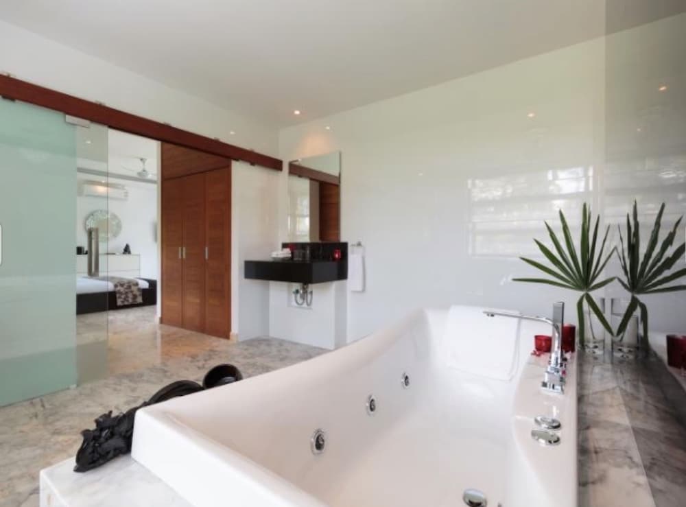 3 Bedroomed Luxury Ban Tai SDV240-By Samui Dream Villas
