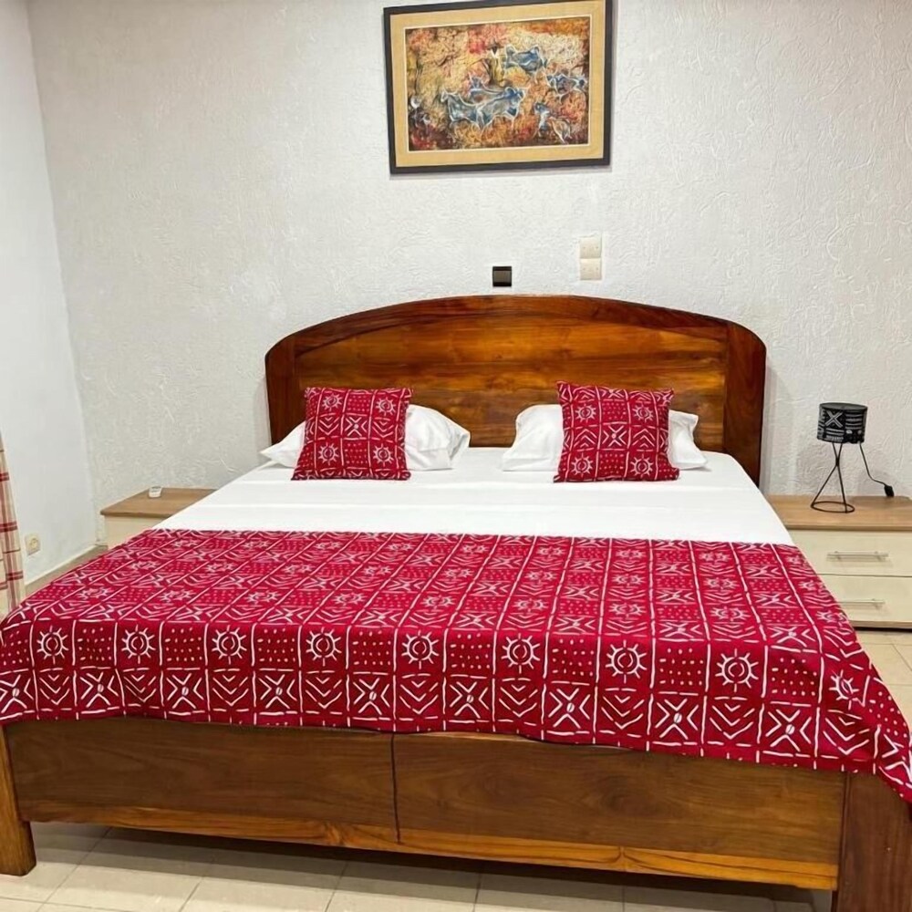 Lome Bamboo Lodge