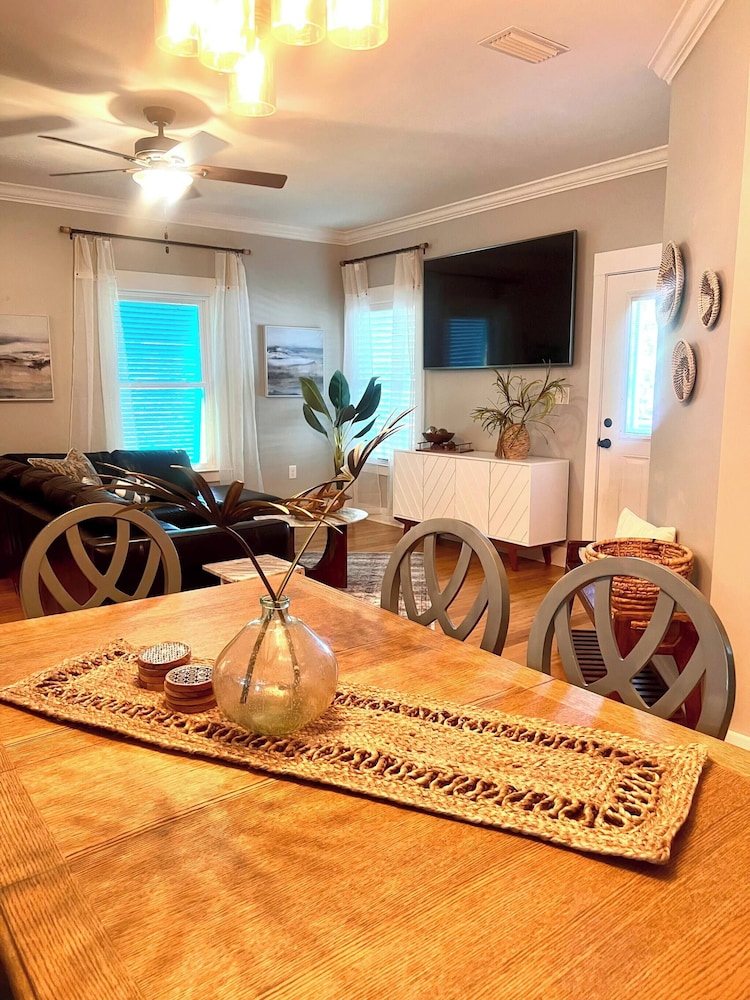 4005 Rookery 3 Sea Story With 2 Pools Beach Access and Lots of Beach Amenities