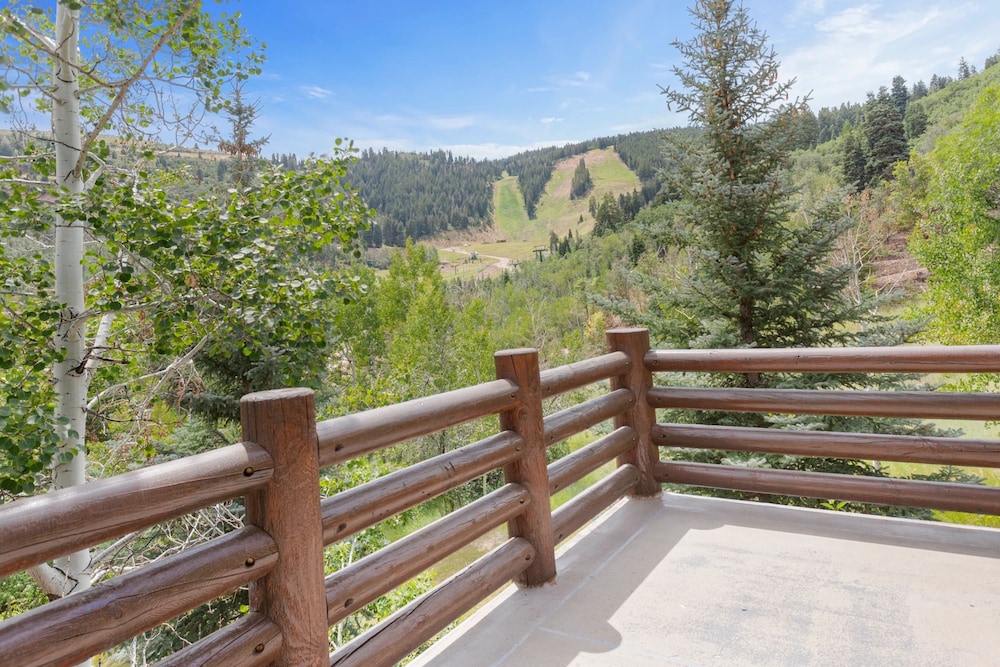 Trail's End Lodge at Deer Valley Resort - Four Bedroom Residence with Spa #15 4 Condo