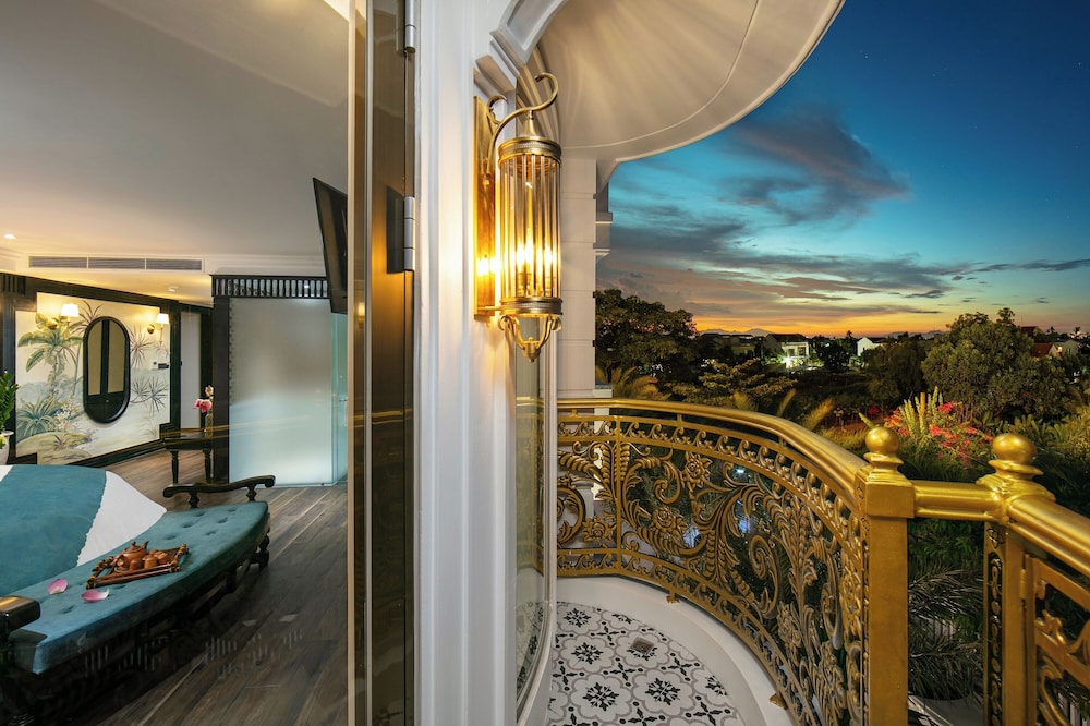 Grand Sunrise Palace Hoi An- A Luxury Indochine Hotel & Spa 28