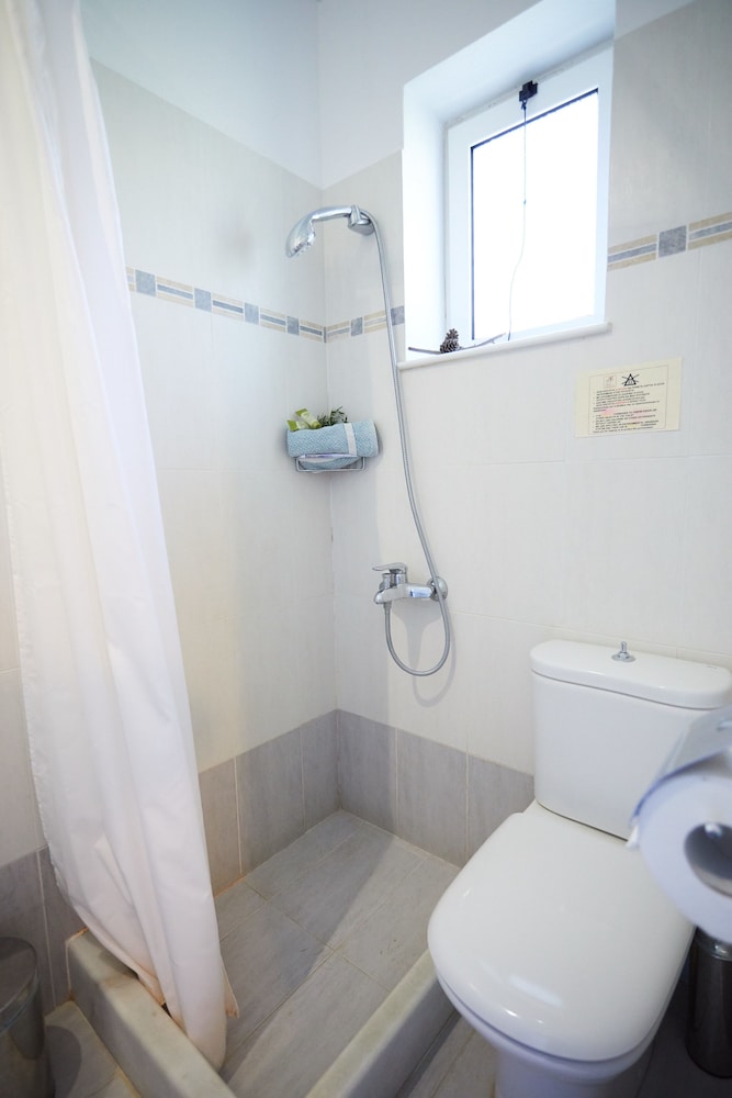 Zorbas Volissos Apartments Chios