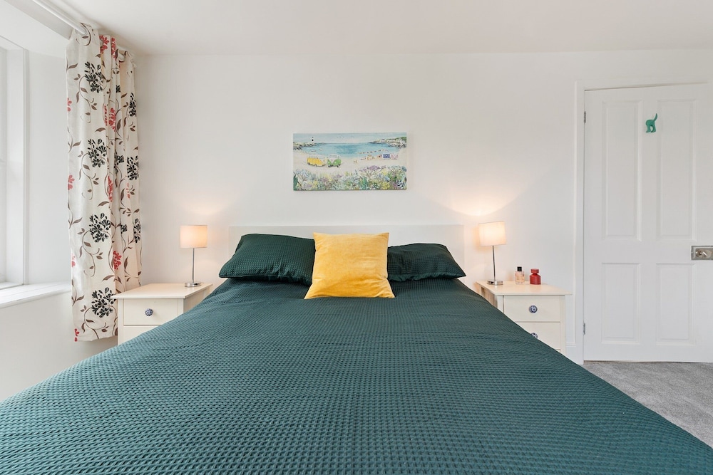 Delightful Family Getaway Cornwall