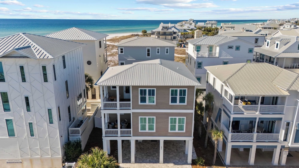 Grayt Digs by Avantstay Next to Beach, Oceanview