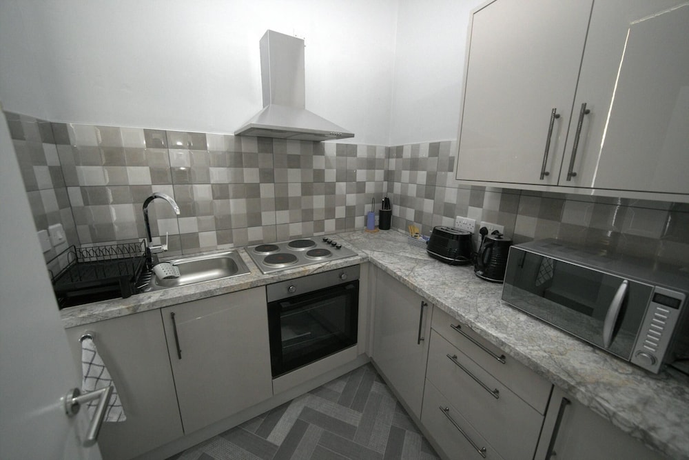Charming Oxford Apartment in Telford - Flat 1
