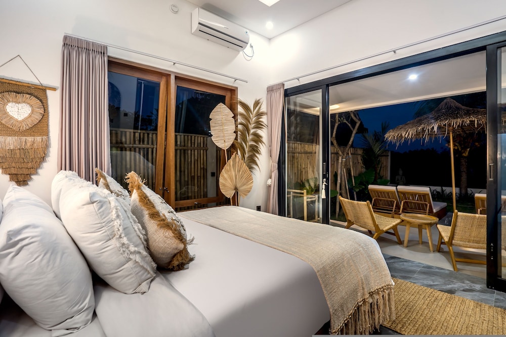 Villa Grateful by Alfred in Bali - Stunning 2BR Dream Villa With Ricefield View