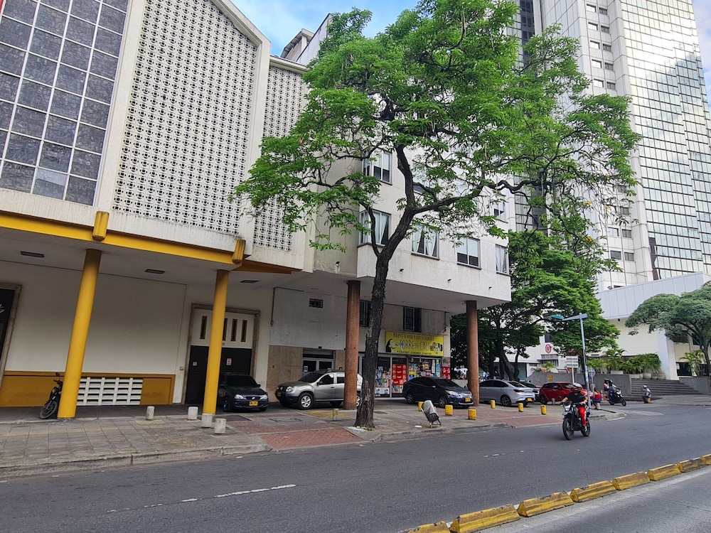 504 Moderno Aparta-Suite en Versalles Tipo Loft - Cali Tower Suites & Lofts