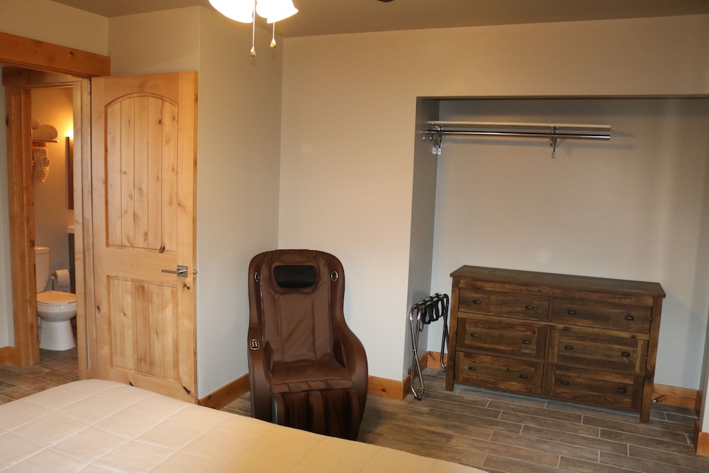 Columbine Inn