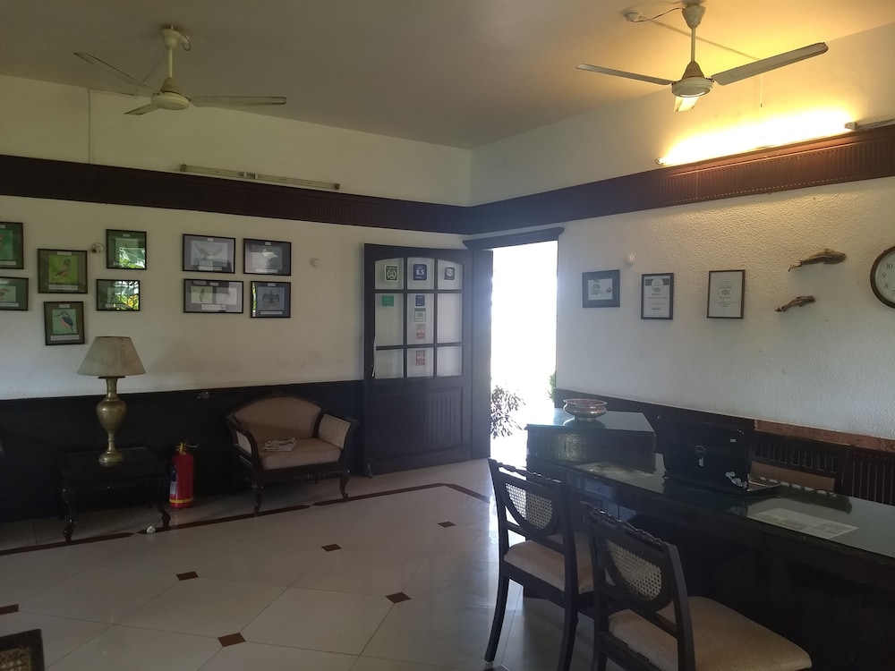 Blooming Bay - Clifftop Beach Resort