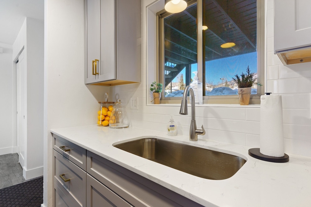 Shadow Run A102 2 Bedroom Condo by RedAwning
