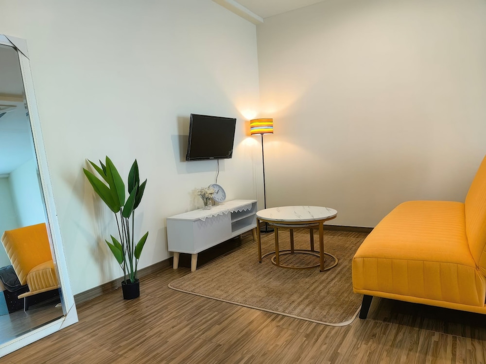 Zetapark Condominium by Emily in Town