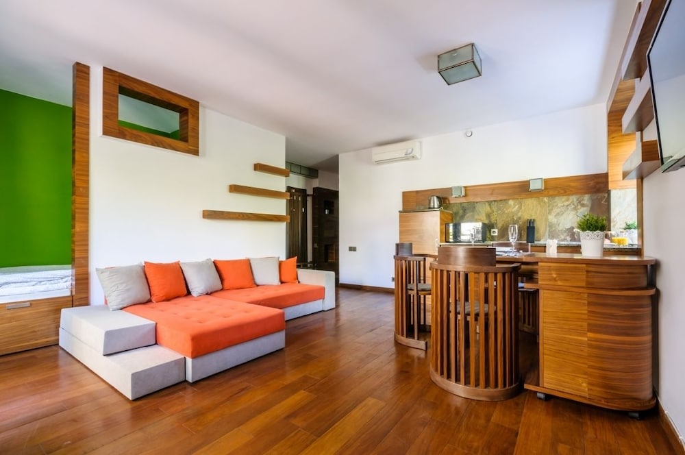 Downtown Apartments