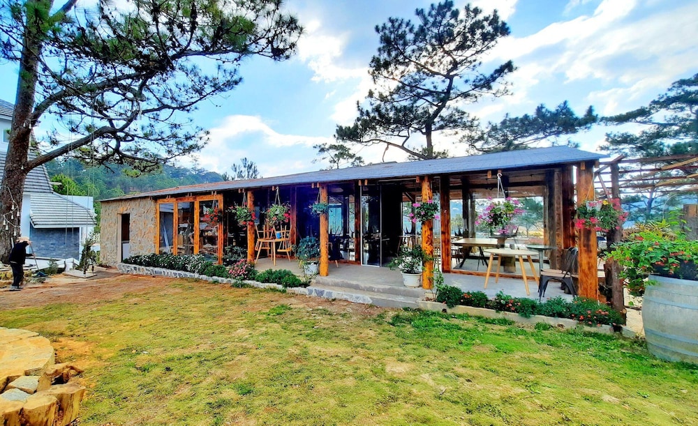 Kim Ngan Hills Resort
