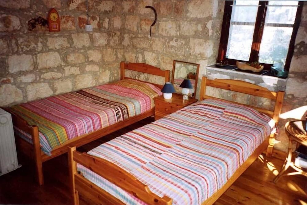 Secluded Restored Farmhouse With Private Pool, 2 Bedrooms and Free Car view 2