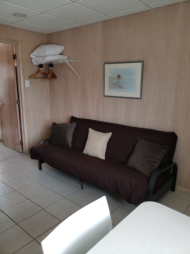 AA Heart of Wildwood Motels