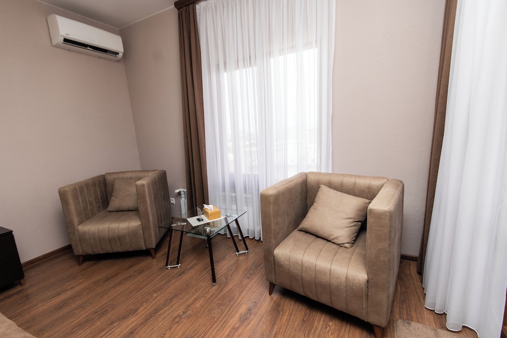 Hillside Guest House