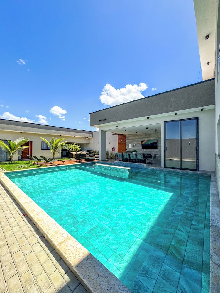 Mansão Luxo Lago - Caldas Novas