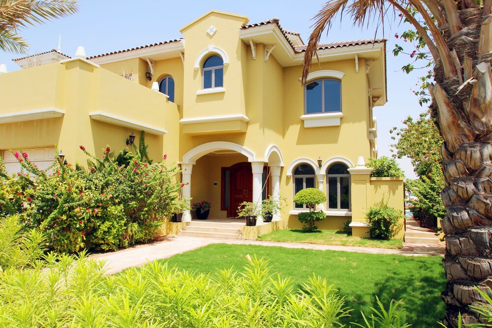 Kennedy Towers - Frond M Villa