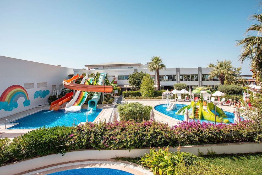 Palm Wings Beach Resort & Spa Kusadasi- All Inclusive