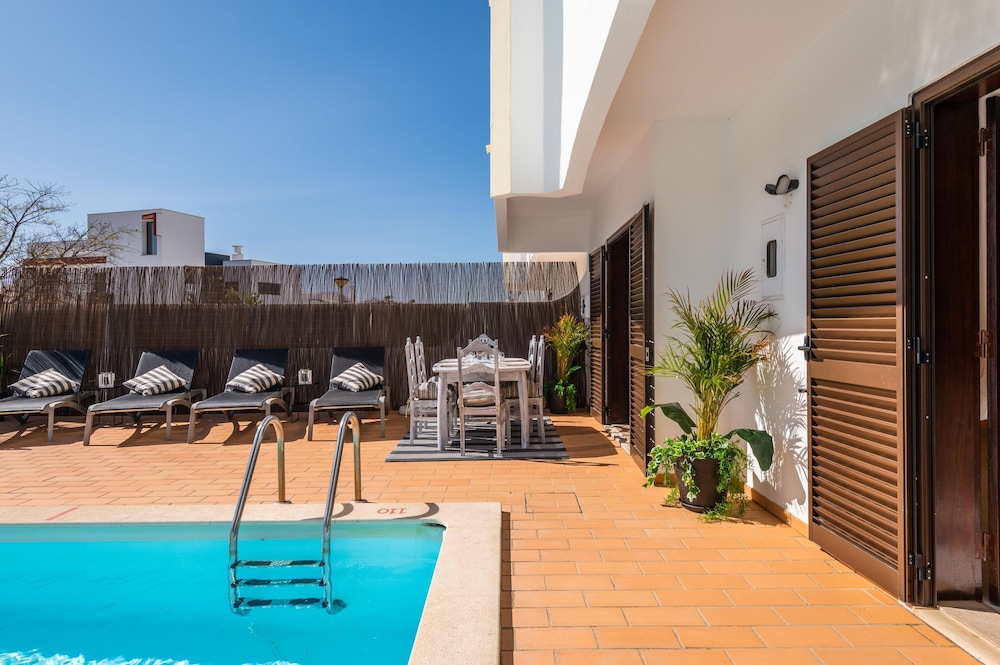 Villa Canto Ii - 500m From the Beach -private Pool