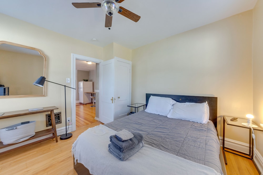 St Louis Vacations - Inviting St Louis Apartment - Great Location! - Property Image 26