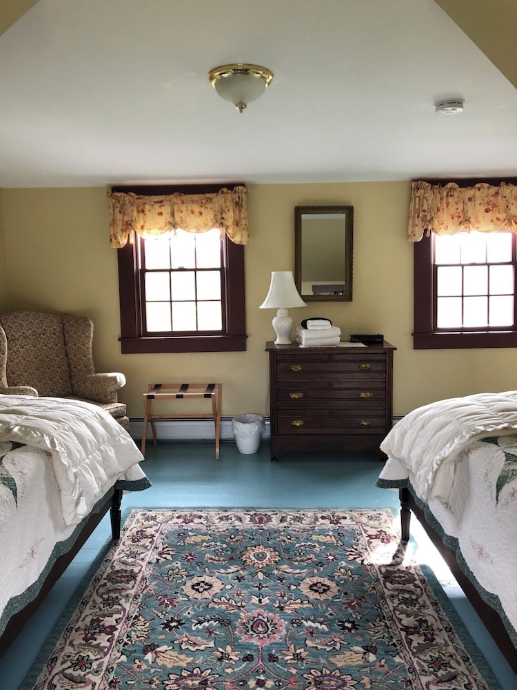 Inn at Valley Farms