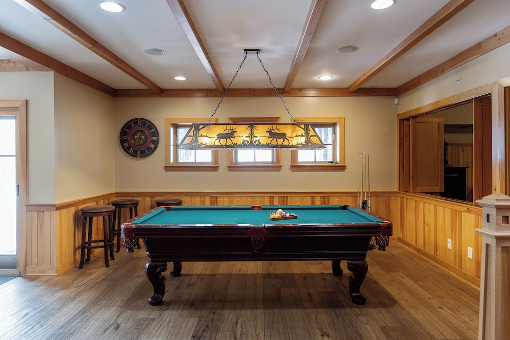 The Mountain Top Inn & Resort