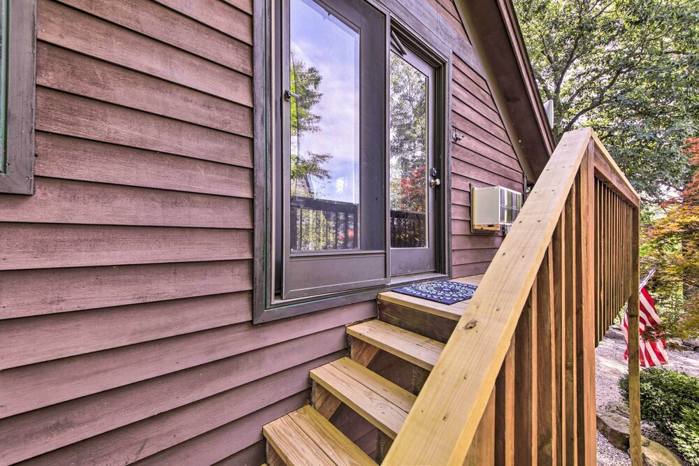 Peaceful Nashville Hideaway Near State Parks! view 3