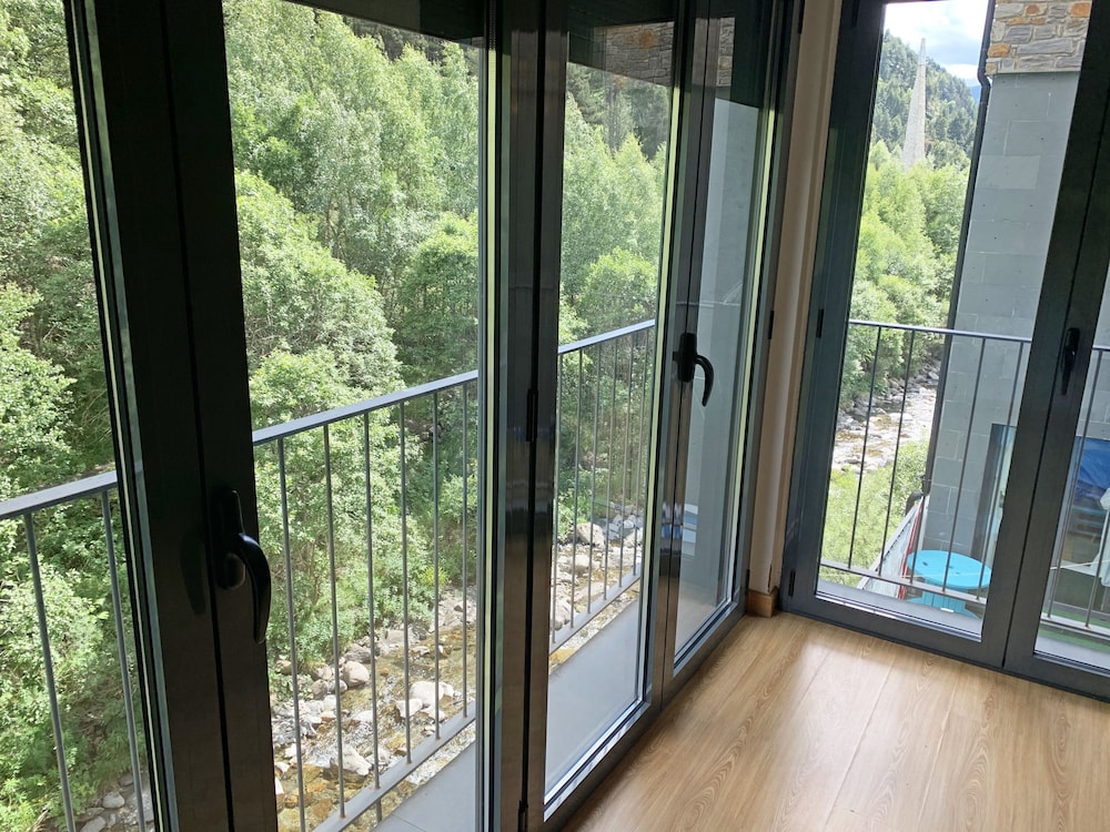 Apartamentos Canillo 3000
