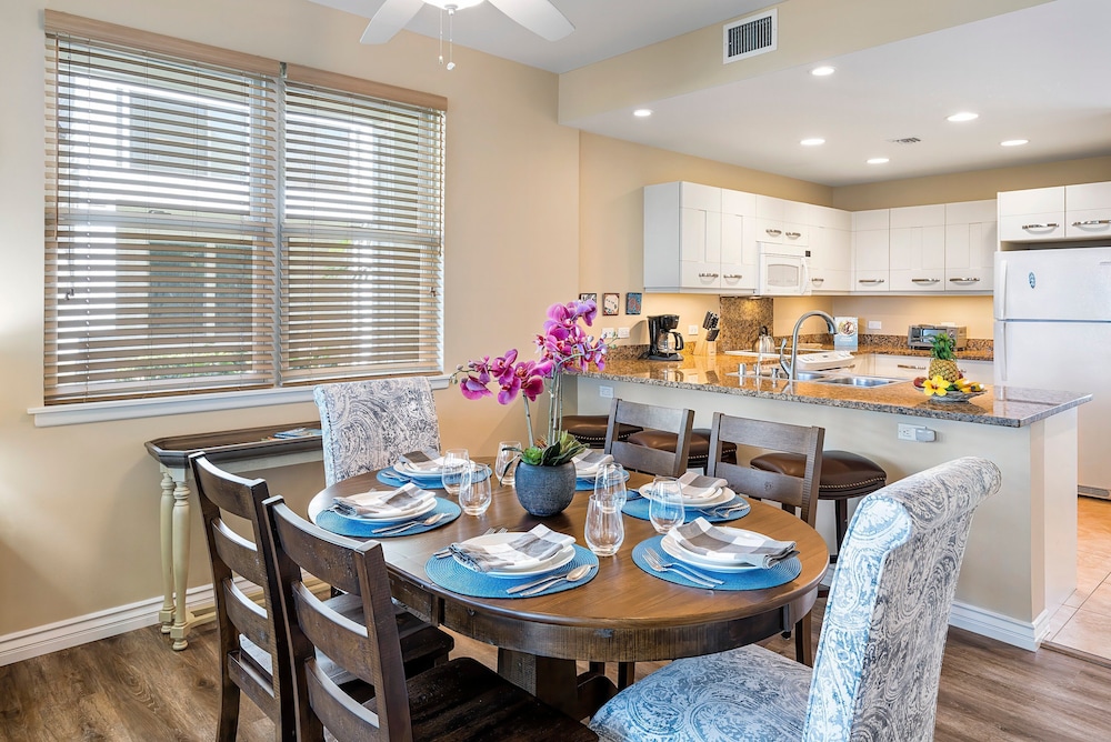 Concierge Included - Ocean View - Walk to Beach - Central AC - Vrkcv