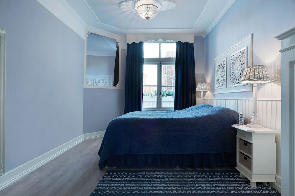 Vondelpark House Bed&Breakfast photo 5