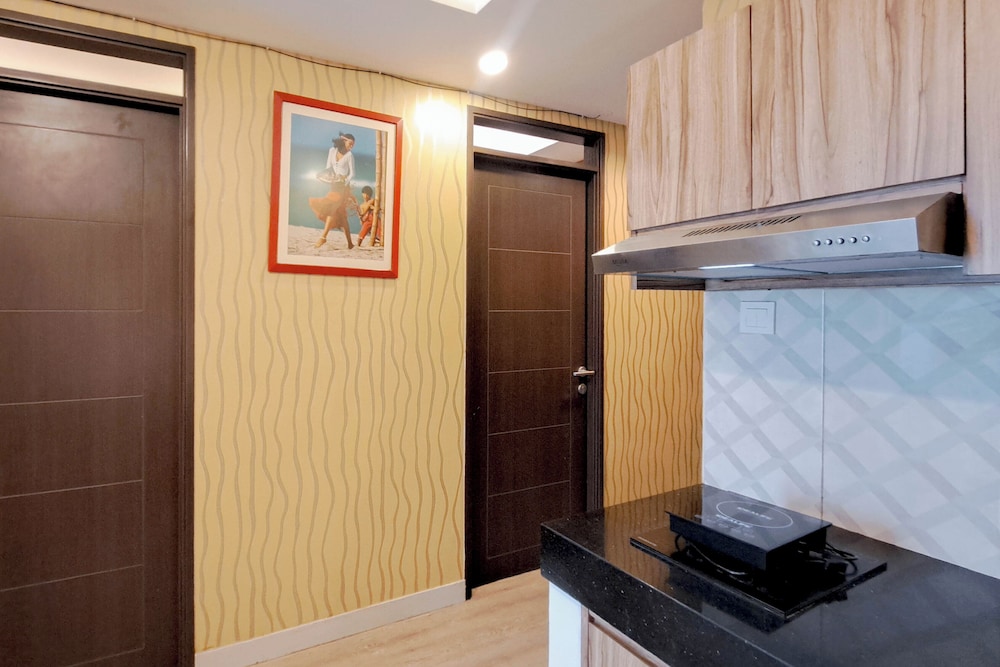 Wooden Accent 2Br At Mekarwangi Square Cibaduyut Apartment