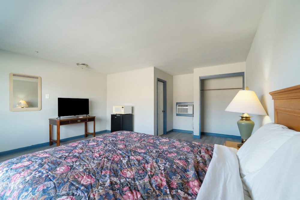 Capital O Parker Motel Clute Jackson Tx 332