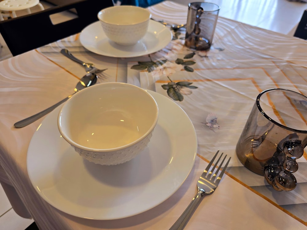 Neo Mutiara Damansara Studio 2PAX 1CP