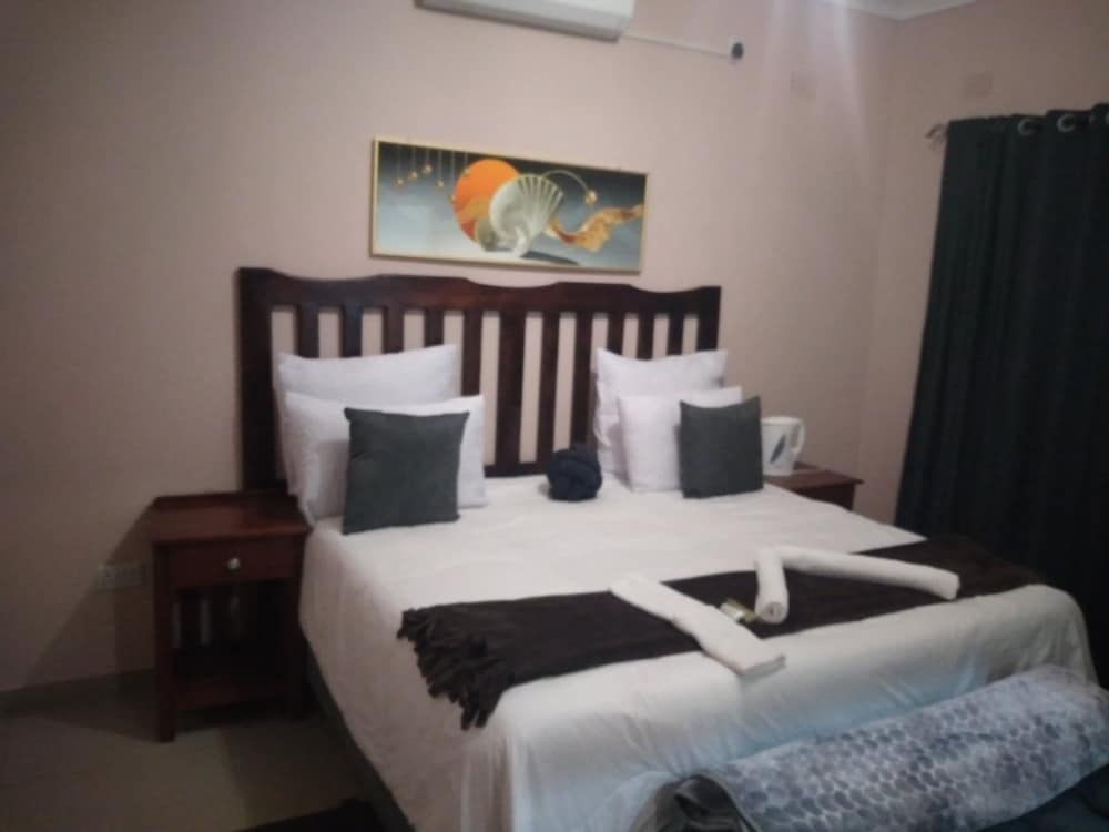 Lulu Guest Lodge