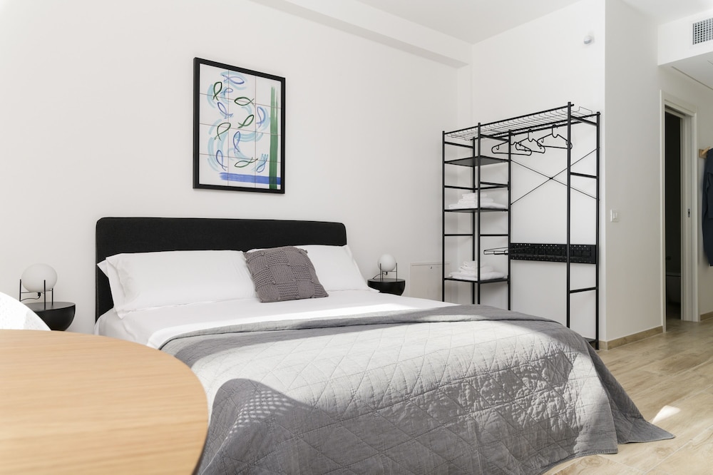 Palazzo Murat - Studio Apartment With Balcony by Wonderful Italy