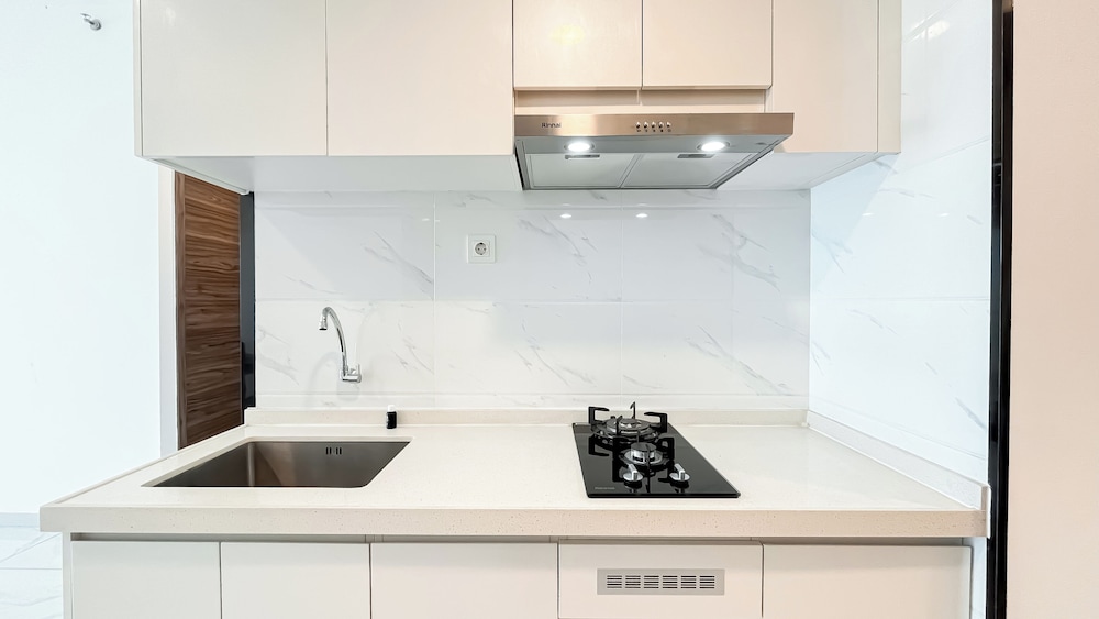Cozy 2Br With Extra Room At Sky House Bsd Apartment