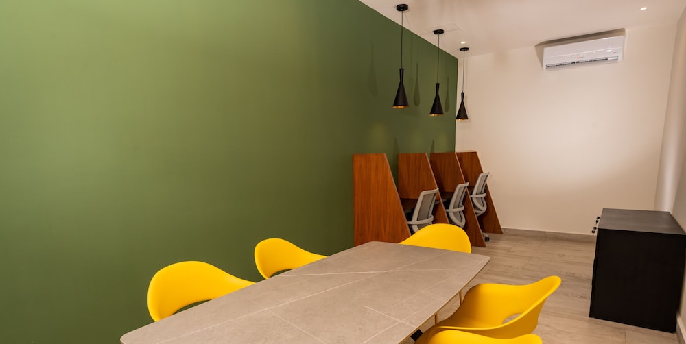meeting & event spaces