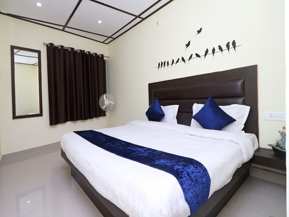 Dehradun Vacations - OYO 13673 Home Luxury 1RK Happy Valley - Property Image 17