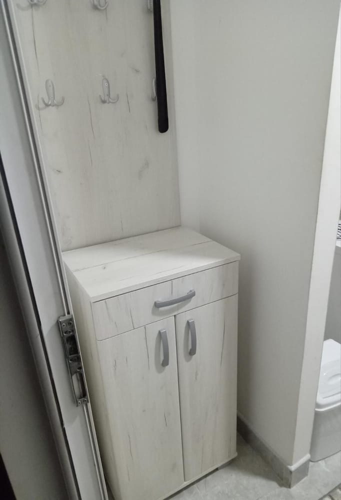 Charming Studio Apartment in Novi Pazar With City & Mountain Views