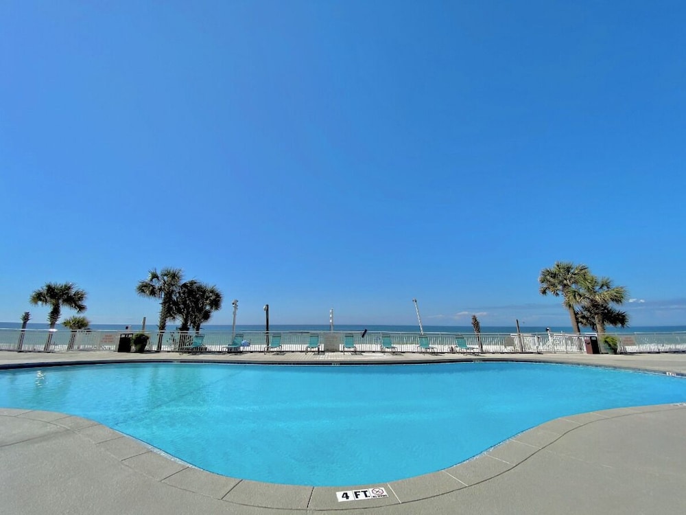 Watercrest 905 Beachfront Bliss