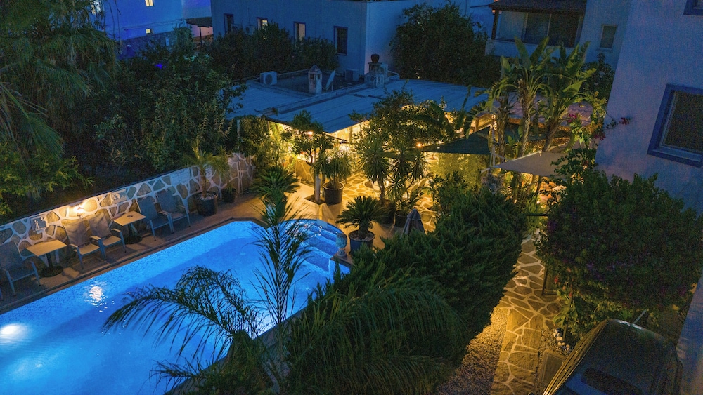 Artunc Butik Otel - Image 91