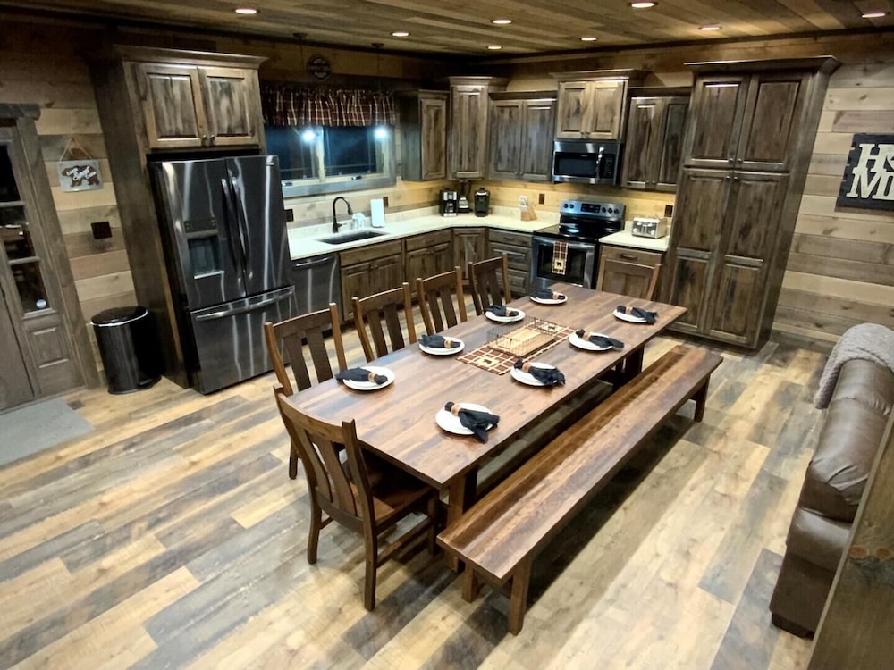 Coal Camp Lodge
