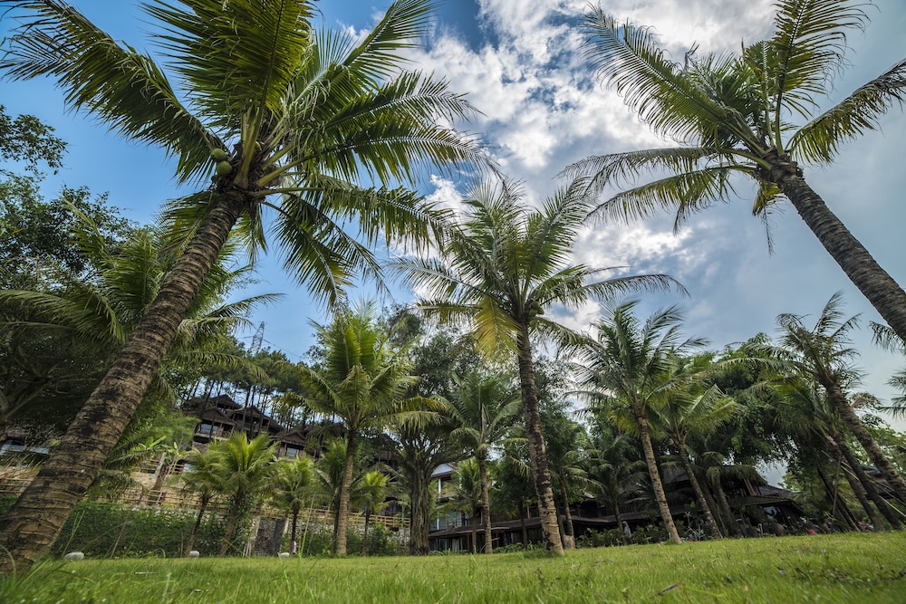 Sankofa Village Hill resort and Spa