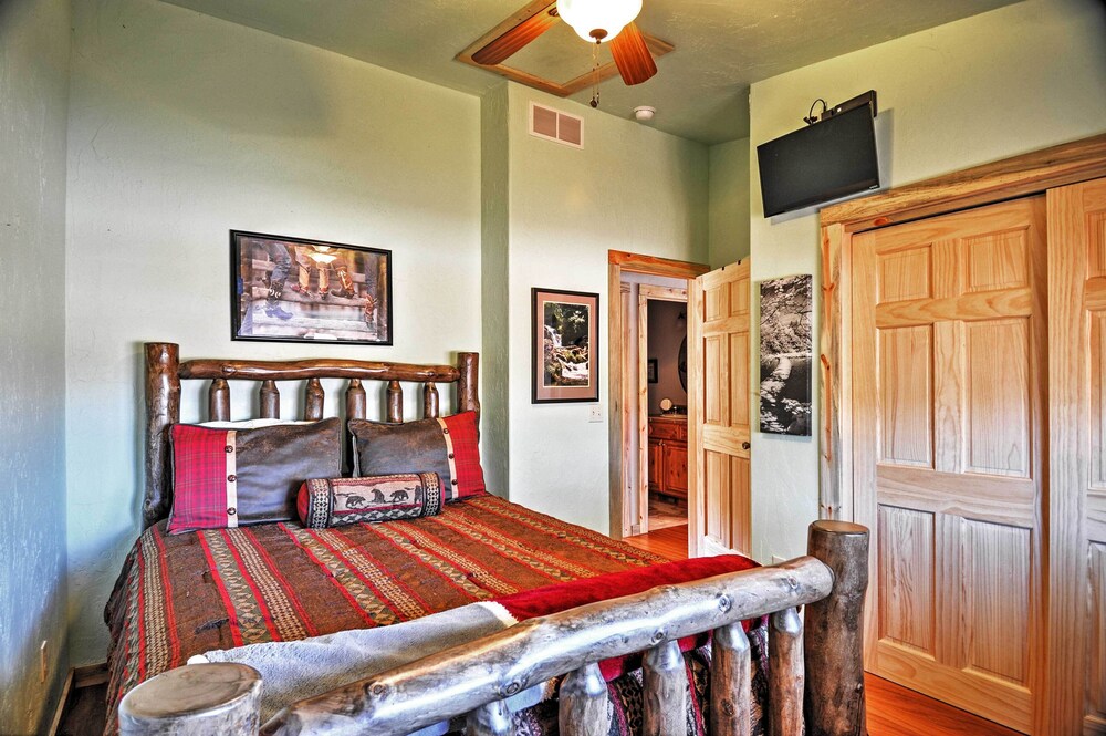 Pagosa Springs Escape w/ Deck, Hot Tub & Grill! view 5