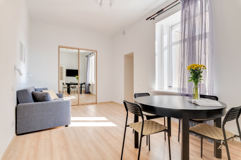 Welcome Home Apartments M.Morskaya 19 view 3