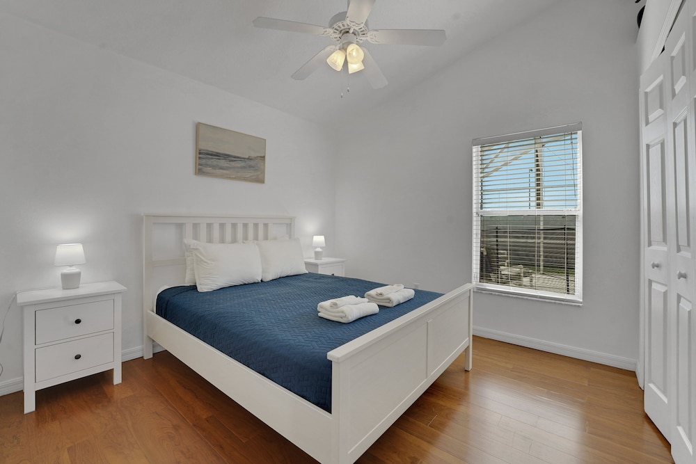 506hc-west Haven 4 Bedroom Home
