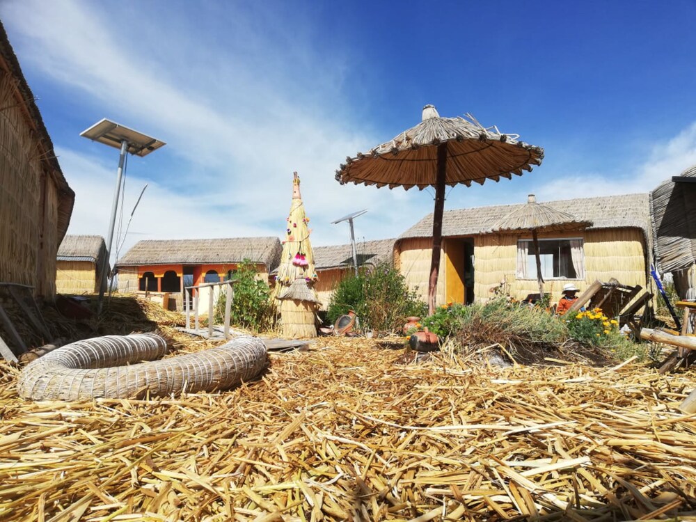 Uros Lake Titicaca Lodge, photo 16