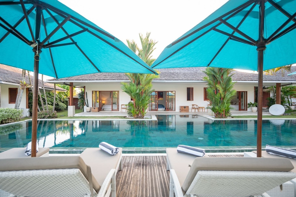 Villa Mimpi Nyata